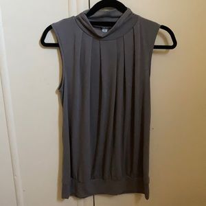 Grey tank top turtleneck